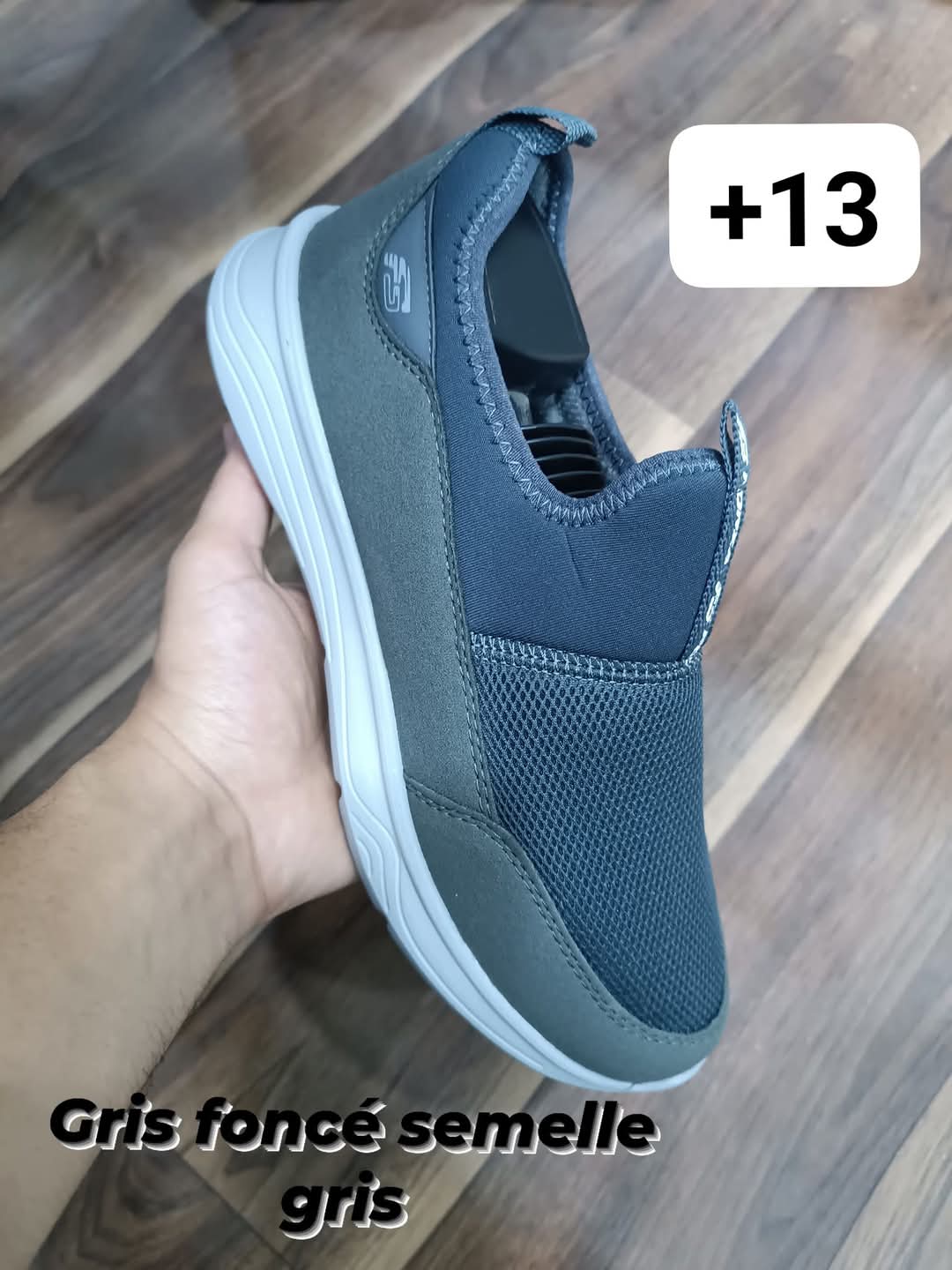 New gris foncé semelle gris
